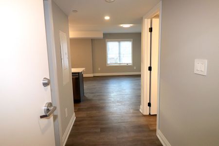 For Lease - 6 Ann Street Unit# 5, Thorold, Ontario - Photo 2