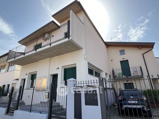 Bilocale in Affitto in Via Giacomo Matteotti 4 a Segrate - Foto 1
