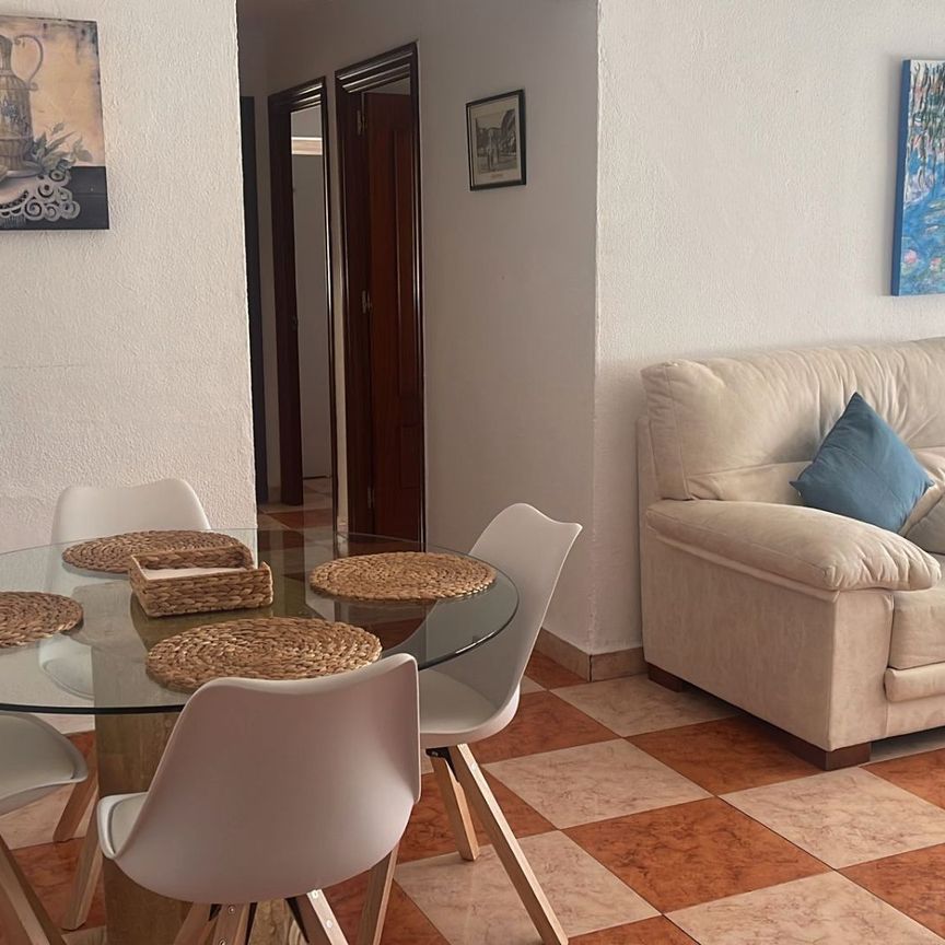 Piso de alquiler en Calle Eugenio Gross, 2, Los Castillejos - La Trinidad - Photo 1