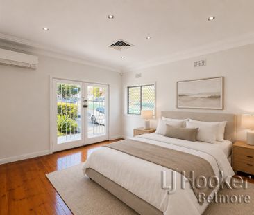 Spacious Four Bedroom House in The Heart of Riverwood! - Photo 6