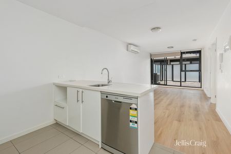B2.14/113 Pier Street, Altona VIC 3018 - Apartment For Rent | Domain - Photo 3