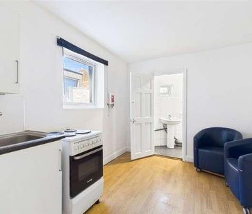 Wick Road, Hackney, London, E9 - Photo 3