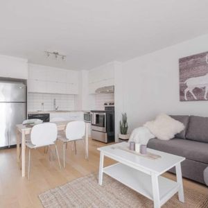 3 ½ entièrement meublé à louer Sainte-Foy / Sillery juillet 2026 - Photo 2