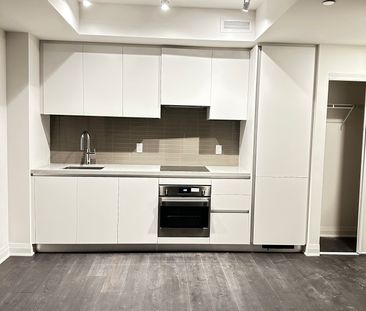 For Lease - 4015 The Exchange N/A Unit# 4211, Mississauga, Ontario - Photo 1