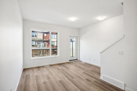 850 Belmont Drive SW, Calgary - Photo 4