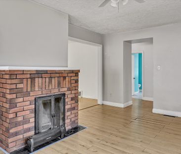 For Lease - 878 Chemong Road, Peterborough, Ontario - Photo 3