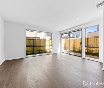 38 Tranquil Road, Aintree, Vic 3336 - Photo 2