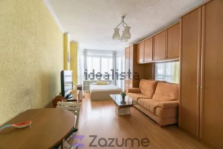 Alquiler de estudio en Avenida de los Manantiales - Photo 5