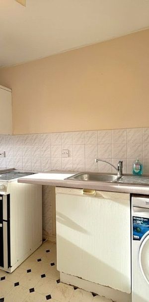 Pyegrove Chase, Bracknell Pyegrove Chase, Bracknell - Photo 2