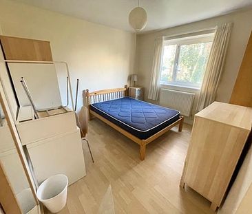 5 bed maisonette to rent in Farlington Place, London, SW15 - Photo 1