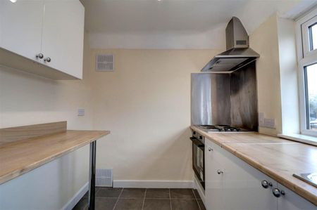 1 BED Bungalow - Photo 5