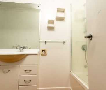 Character family home - Photo 1