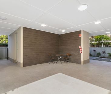 CHOICE OF TWO FURNISHED STUDIO APARTMENTS - INCLUDING ELECTRICITY A... - Photo 5