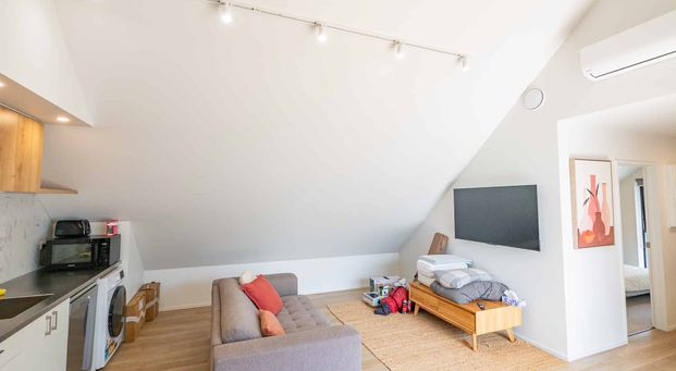 Central City Apartment - Unit 1/ 241Castle Street - Photo 1