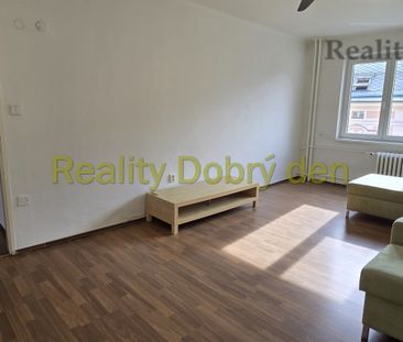 Pronájem bytu 2+1 55 m² - Photo 2