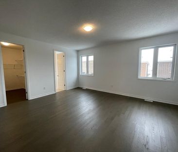 For Lease - 1444 Melville Bonus Crescent, Milton, Ontario - Photo 3