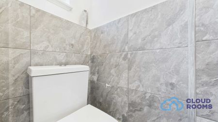 RM5 Woodstock Court | Lee | London | SE12 9HT - Photo 5