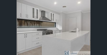 Beautifully Presented 4 Bedroom Family Home - Photo 5