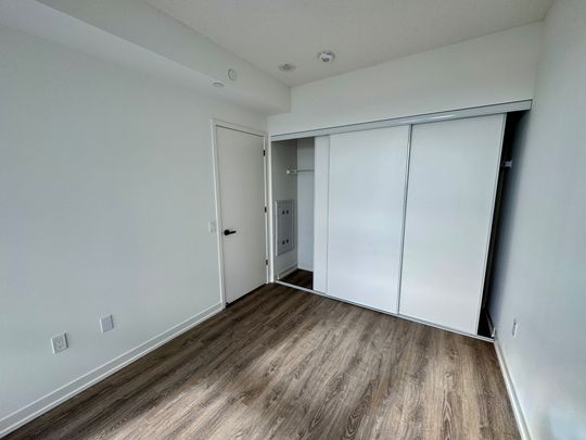 For Lease - 8 Interchange Way Unit# 810, Vaughan, Ontario - Photo 1