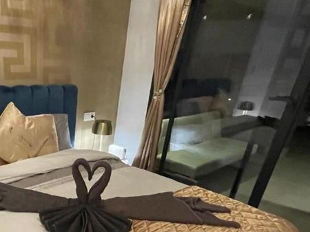 3 bedroom luxury Flat for rent in Estepona, Andalusia - Photo 5