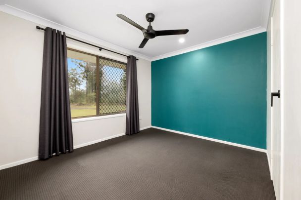 69-71 Jindabyne Court, Greenbank. - Photo 1