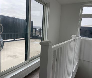 For Lease - 1121 Cooke Boulevard Unit# 30, Burlington, Ontario - Photo 4