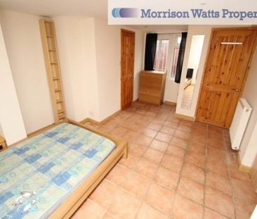 3 Bed - Stanmore Avenue, Burley, Leeds - Photo 4
