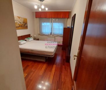 Piso de alquiler en Avenida Da Hispanidade, 93i, O Castro - Photo 6