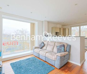 Hewlett Court, Grahame Park Way, NW9 - Photo 2