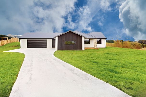 Aokautere - 4 bedrooms - Photo 1