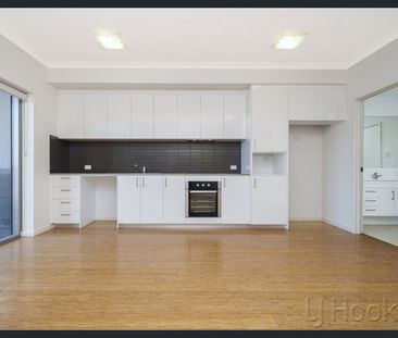 Modern City Living in the Heart of Perth - Photo 3