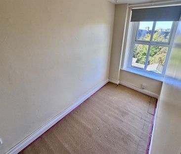 3 Bedroom Terraced Available Arranging tenancy - Photo 4