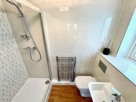 Pearse Close, Penarth, CF64 - Photo 2