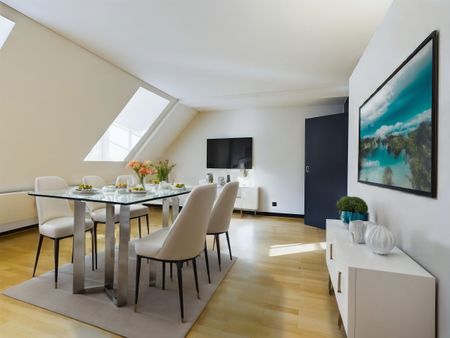 Unique and modern 3-room attic apartment in Basel - Foto 2