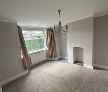 3 Bed Semi-Detached House, Ring Road, LS15 - Photo 1