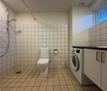 Dejlig 2-værelses lejlighed i skønt kvarter - Foto 3