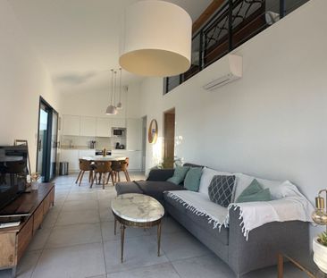 Collines de St Laurent du Var Maison jumelée meublée 3/4 pièces 70 m2 - Photo 6