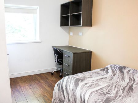 Apt 1, 4 St John’s Terrace - Photo 5