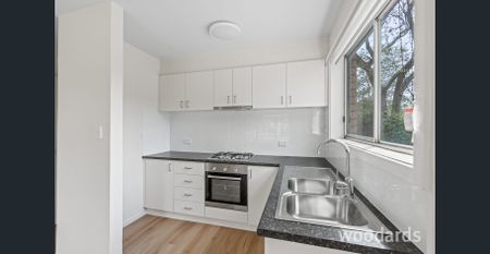 Thornbury Living! - Photo 4