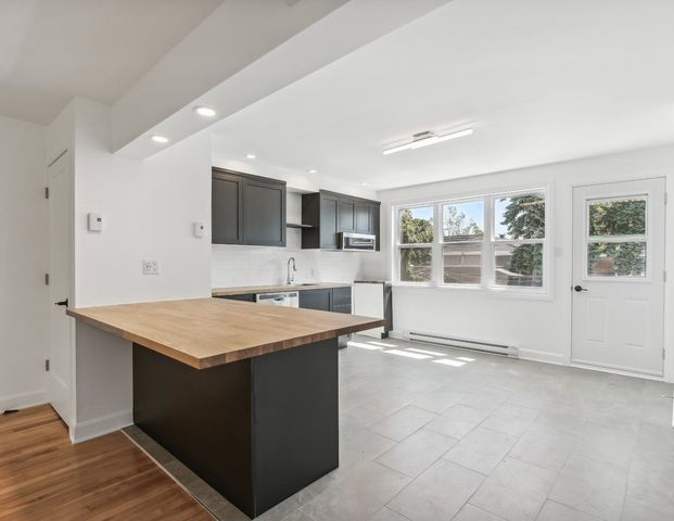 À louer / Appartement - Photo 1