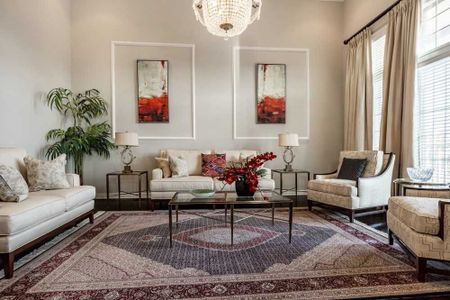 For Lease - 2 Tarmack Drive, Richmond Hill, Ontario - Photo 2