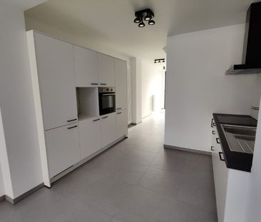 Volledig vernieuwde woning in centrum Brakel - Photo 5