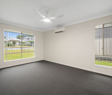 Spacious waterside living in Trinity Point Estate - Photo 3