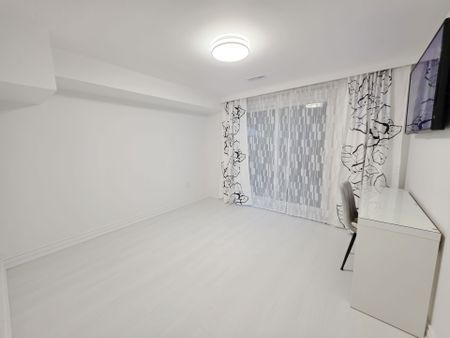 For Lease - 30 Lowbank Court Unit# Lower, Toronto, Ontario - Photo 2