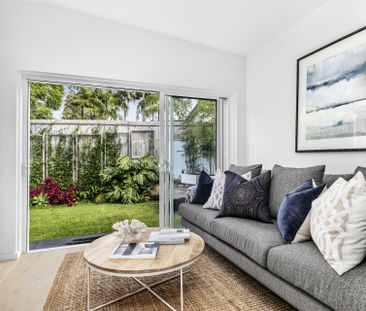 Beacon Hill, 63 Beacon Avenue - Photo 3