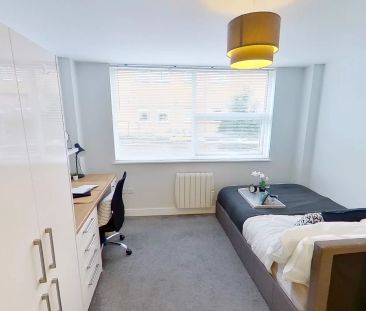 Flat 2 - Photo 5