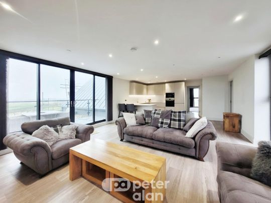 The Links, Rest Bay - Photo 1