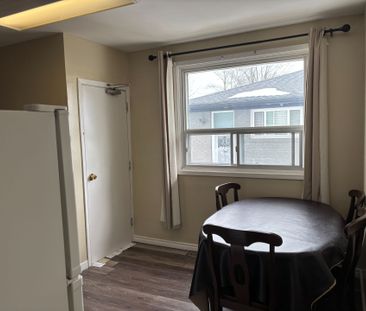 For Lease - 145 Tulloch Drive Unit# ( Main Floor ), Ajax, Ontario - Photo 4