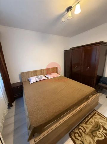 Apartament De Inchiriat 3 Camere, Semidecomandat, Zona Tomis 2 - Photo 3