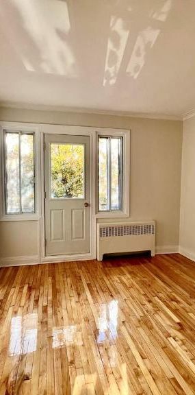 4 ½ RÉNOVÉ – CENTRALE, LUMINEUX, ÉLECTROS INCLUS - Photo 1